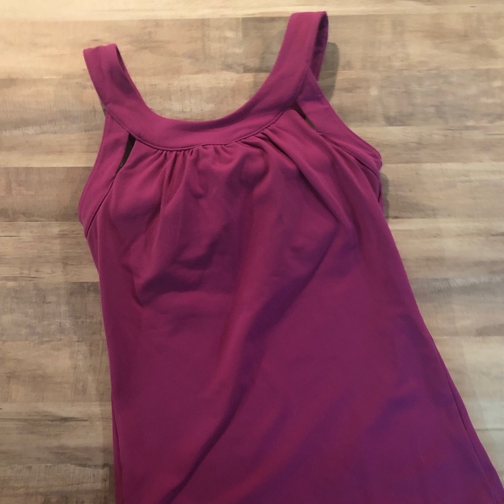 Violet V-Back Workout Top w/built in bra